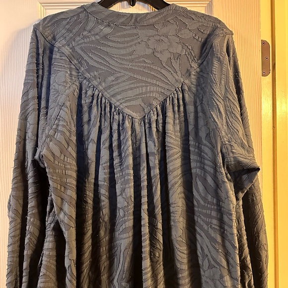Free People button up flowy blouse - Picture 5 of 5
